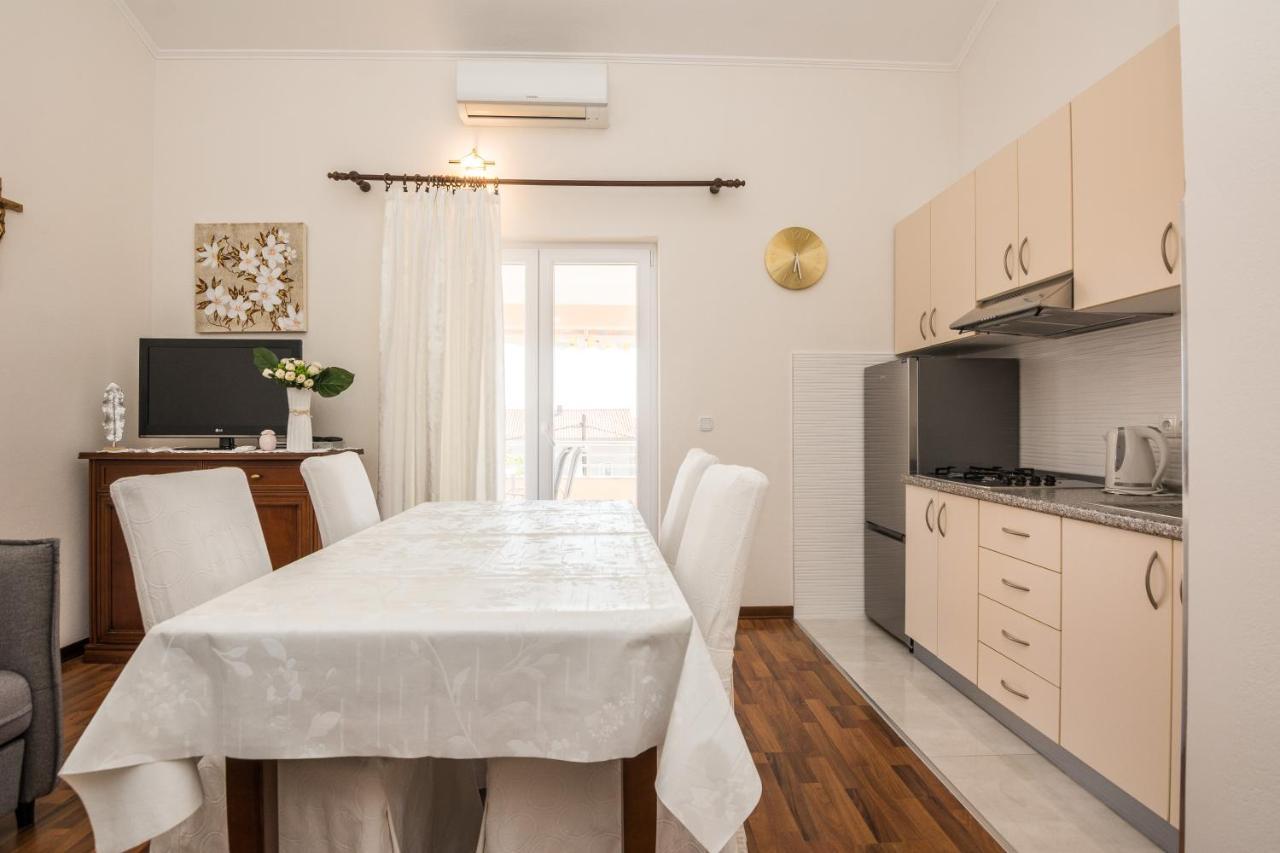 פריבלאקה Apartments Medanic - Private Pool מראה חיצוני תמונה